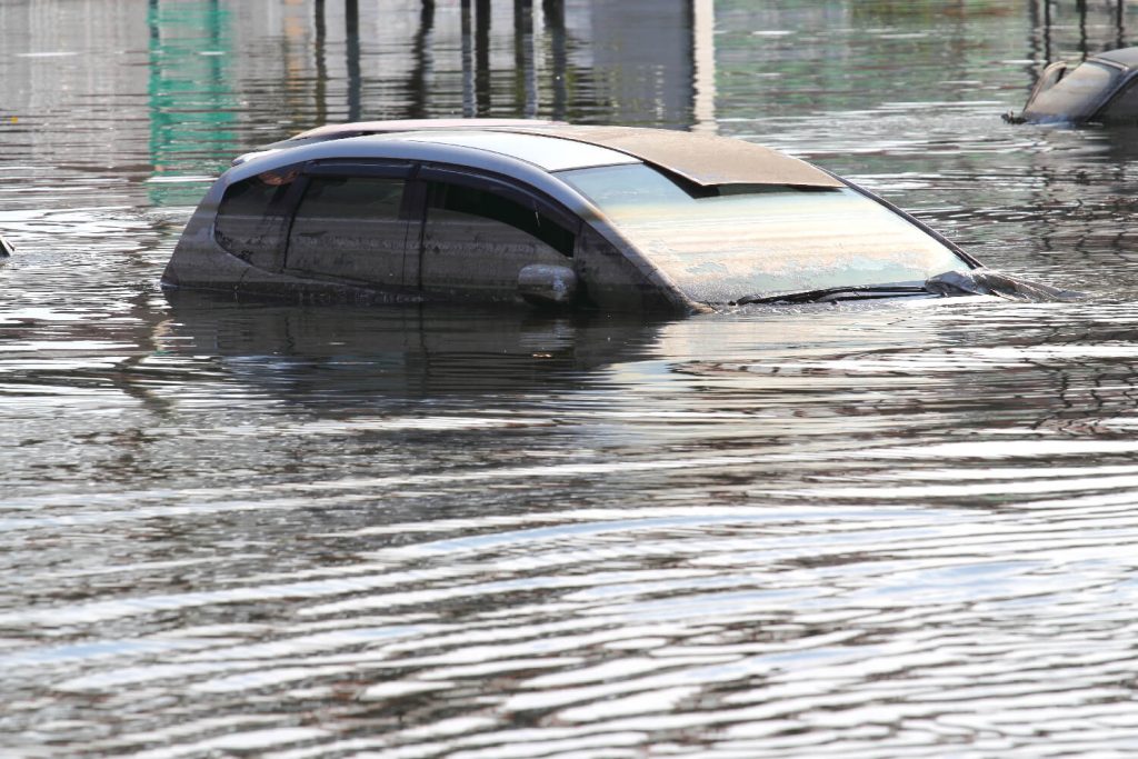 voiture-inondee